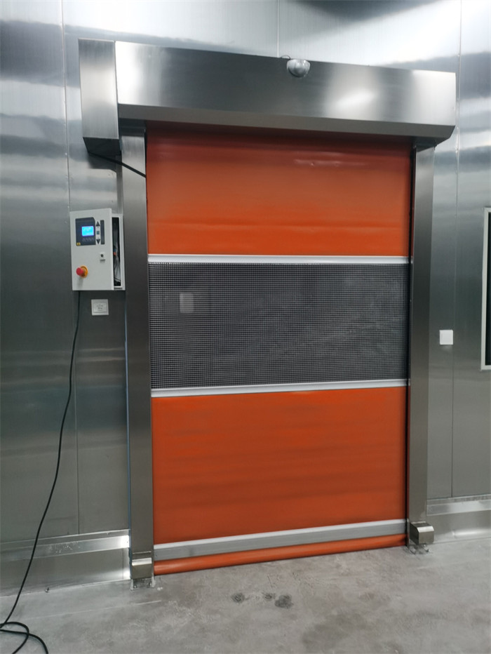 聊城市發順食品有限公司安裝風淋室